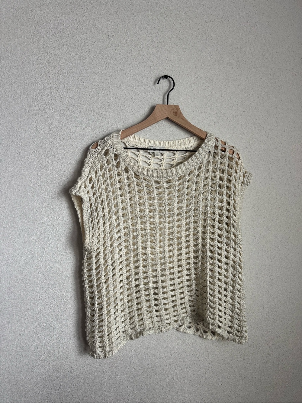 Open Knit Cream Crochet Sleeveless Top - Picture 1 of 6